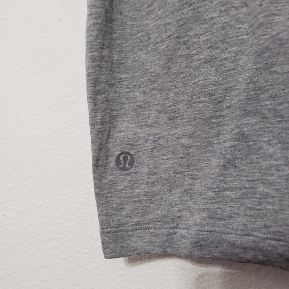 Lululemon Short Sleeve - Picture 4 of 5